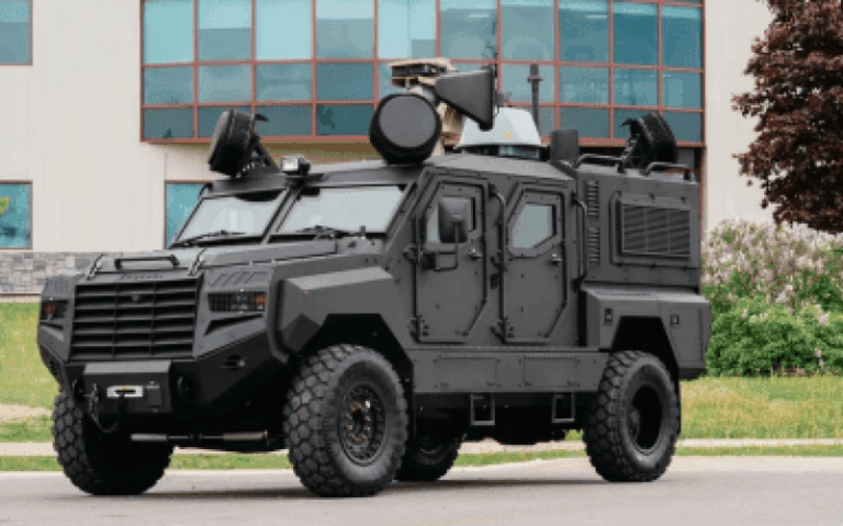Український досвід. Канадський броньований автомобіль Senator оснащений системою боротьби з дронів - INFBusiness
