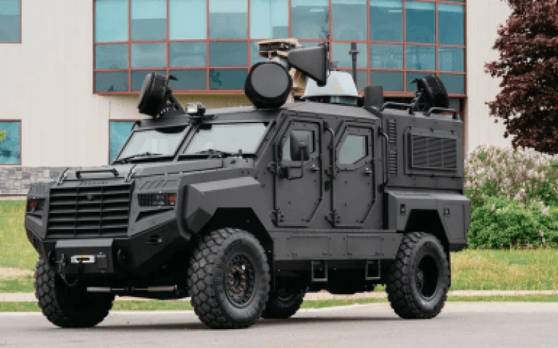 Український досвід. Канадський броньований автомобіль Senator оснащений системою боротьби з дронів - INFBusiness