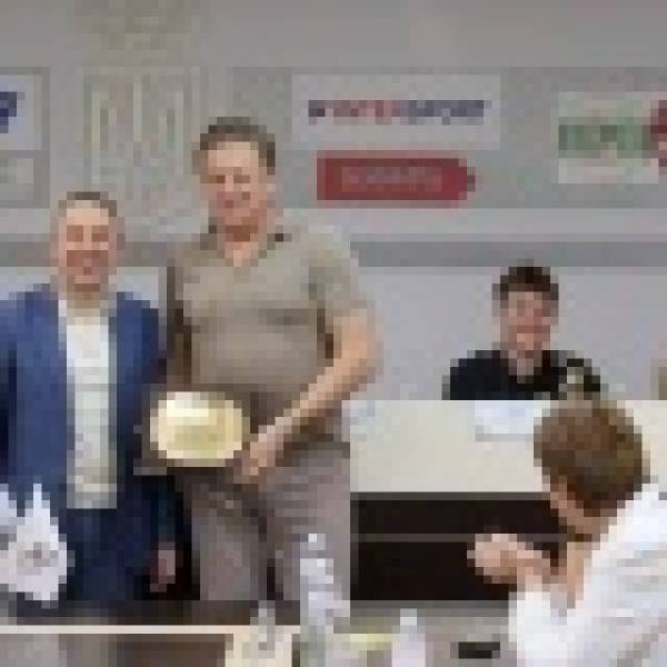 Найкращі спортсмени травня: стрибун Середа та важкоатлет Чмих отримали нагороди - INFBusiness