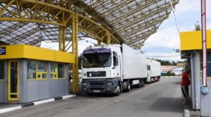 Експорт сільськогосподарської продукції автомобільним транспортом через західні кордони скорочується
