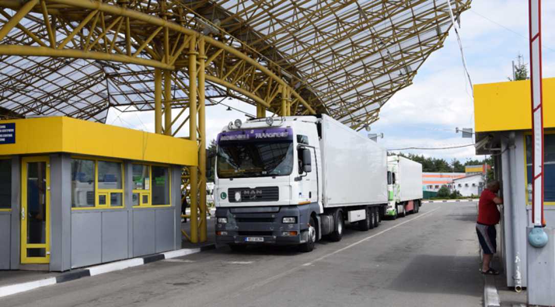 Експорт сільськогосподарської продукції автомобільним транспортом через західні кордони скорочується - INFBusiness