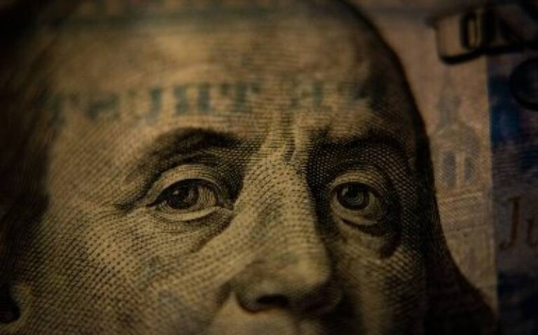 Чого очікувати від долара далі — попередження НБУ - INFBusiness