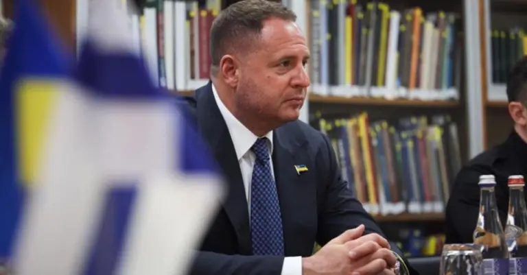 Керівник Офісу Президента України Андрій Єрмак вилетів до США - INFBusiness