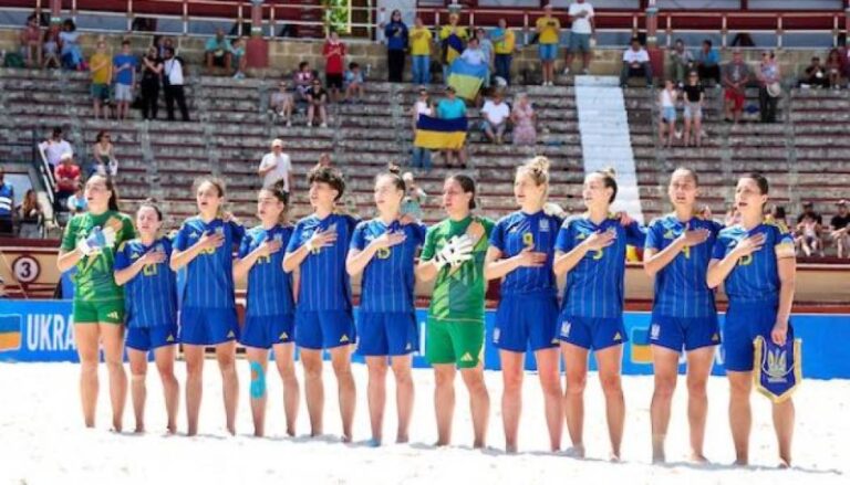 Пляжний футбол. Жіноча збірна України утримує друге місце у світовому рейтингу - INFBusiness