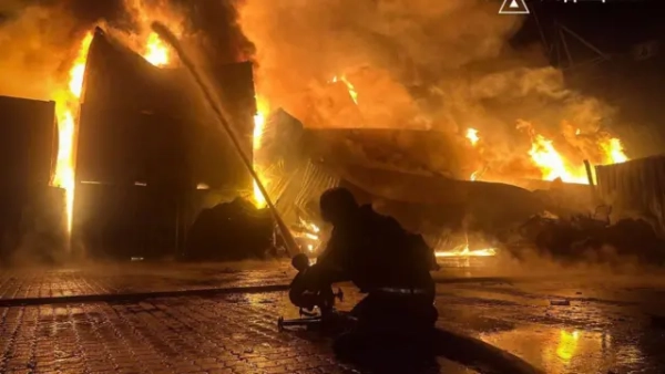 Одещина під вогнем: палали порт та оселі. Чорноморськ знеструмлено. - INFBusiness