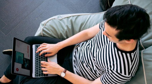 Якщо ви ведете блог, вам треба залучити до нього якнайбільше читачів та передплатників. На щастя, збільшення трафіку — не таке складне завдання, як може здатися на перший погляд. Як збільшити кількість читачів та передплатників для свого блогу? - INFBusiness