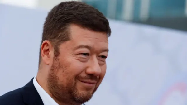 Автор фото, Reuters Томіо Окамура, лідер вкрай правої партії SPD