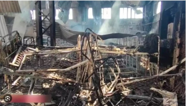 «Барак 200» після влаштованого російськими окупантами теракту. Фото з відкритих джерел "Ти з "Азову", отже, страждай": українському бранцю війни, дивом врятованому з Оленівки, лікарі в захопленому Донецьку провели хірургічне втручання без знеболення. - INFBusiness