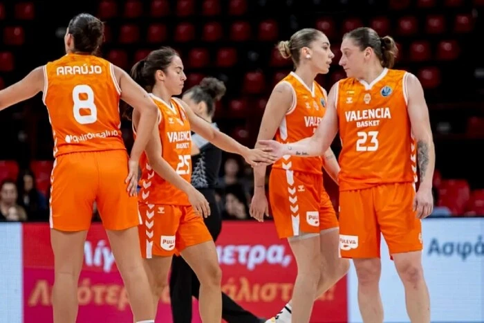 Ягупова вийшла на заміну, провела на майданчику 19 хвилин і здобула 10 пунктів Ягупова привела "Валенсію" до тріумфу в Євролізі. - INFBusiness