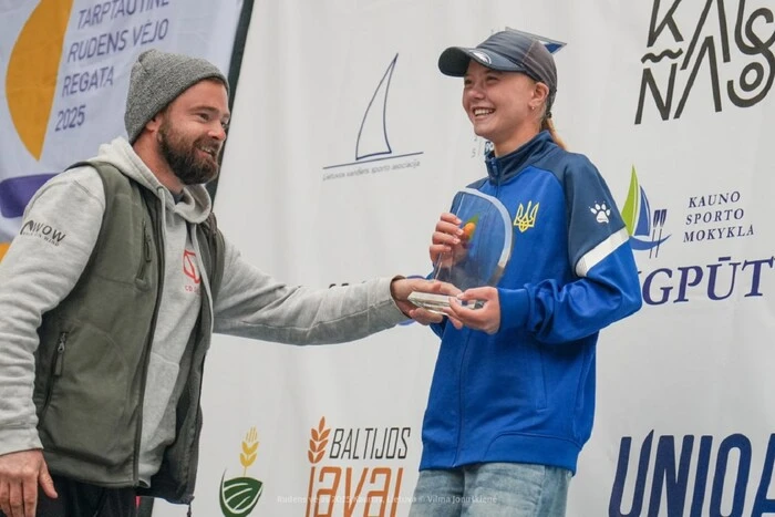 Мадоніч стала другою серед дівчат віком до 16 років та здобула третє місце у генеральному рейтингу U-16 у класі «Оптиміст» Юна вітрильниця Мадоніч виборола нагороду на литовській міжнародній регаті - INFBusiness