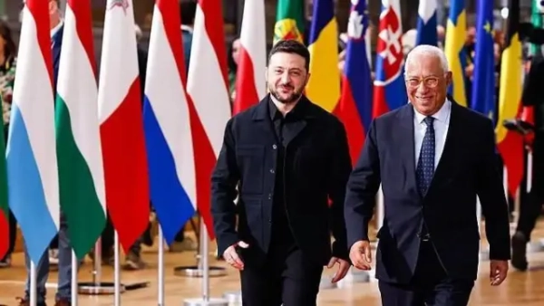 Автор фото, Getty Images Володимир Зеленський та Антоніу Кошта перед самітом у Брюсселі