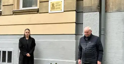 У Львові вшанували Андрія Парубія меморіальною дошкою