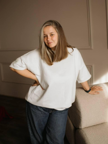 Зараз в соцмережах уроки Наталії Ковальчук відвідують майже 200 тисяч підписників "Кожне важке питання ділю на прості етапи": викладачка-блогерка про актуальні проблеми педагогів та протидію цькуванню - INFBusiness