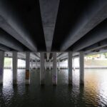 Чому найдовший міст у світі збудували з одним дивним вигином: військова хитрість - INFBusiness