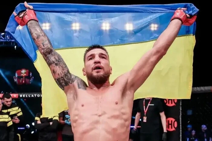 Стала відома дата дебюту Амосова у UFC