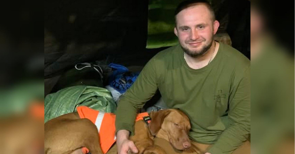 Спортивний, сповнений енергії, відвертий, відданий своїй державі та безстрашний. Мав можливість залишитися за рубежем, але прихильність до рідної землі була для нього найважливішою. Саме тому Дмитро Семка залишив спокійну Польщу і повернувся захищати Україну. Нес у лавах 38-ї окремої бригади морської піхоти. Життя воїна з позивним «Азамат» трагічно урвалося влітку 2023 року в битві на Донеччині. Після смерті його відзначено орденом «За мужність» і медаллю «Хрест Свободи» ІІІ ступеня. У захисника залишилися рідні, сестра і кохана. "Мій син поліг приблизно за 800 метрів": розповідь відомого полтавського розвідника - INFBusiness