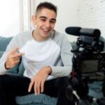 Як стати відеоблогером? - INFBusiness