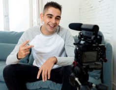 Як стати відеоблогером? - INFBusiness