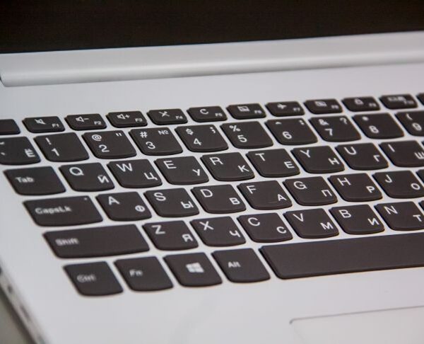 ChatGPT більше не помічник у цих питаннях: що чат-боту заборонили обговорювати з користувачами