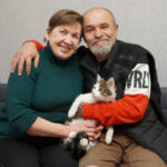 Грузин із Луганська, українка з Лисичанська. Як колишні безпритульні придбали дім без зручностей: розповідь про дивовижне почуття. - INFBusiness