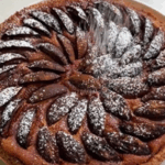 Павлин вершковий пиріг зі сливами та корицею: легкий в приготуванні, зникає миттєво. - INFBusiness