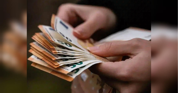 В Україні особи з обмеженими можливостями мають право на компенсації — їхня сума для фізичних осіб розраховується персонально і залежить від трудового стажу та базової пенсії, котру людина отримувала б за віком. Нова фінансова підтримка для людей з обмеженими можливостями: виплати до 6 500 грн. - INFBusiness