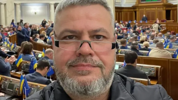 Підпис до фото, Всі п'ять обранців, яких тим чи іншим чином згадують в контексті записів, - нові постаті парламенту Григорій Мамка