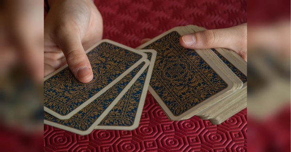 Досвідчені експерти Таро склали передбачення за картами для всіх зодіакальних сузір'їв на фінальний день жовтня, 31-ше, а також на перший день заключного місяця осені. Для Левів — «Сонце» й тріумф, для Скорпіонів — «Вежа» та зміни: Таро-передбачення на 1 листопада - INFBusiness