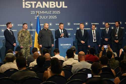 Еволюція мирних ініціатив для України: від Гомеля до 28 вимог Трампа - INFBusiness