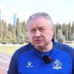 Російський наставник, який нелегально їздив до Криму, планує поїздку на навчання в Англію. - INFBusiness