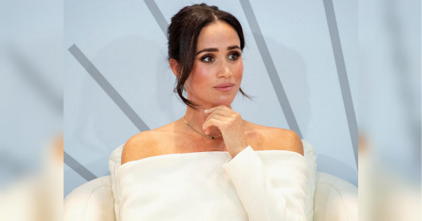 Дружина принца Гаррі, котра «готує юридичний позов» через залякування з боку принца Вільяма, нещодавно відкрила перший роздрібний магазин свого бренду стилю життя в книжковому магазині Godmothers у Монтесіто, розташованому поруч з її житлом. У цій крамниці представлений вибір продукції As Ever, включно з фруктовим джемом, свічками і трав'яними настоями, повідомляє Geo.TV. "Не для продажу": Меган Маркл опинилася на порозі суперечки через сумнівний флакон у її крамниці - INFBusiness