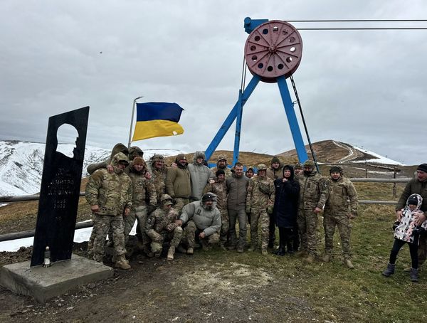 На лінії фронту знесли монумент славетному «Да Вінчі»: хто і чому це вчинив (фото) - INFBusiness