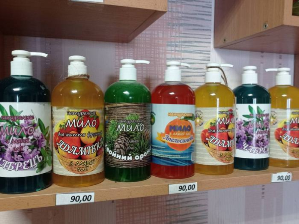 Каштанове мило, теренові та бузинові соки: бізнес на диких рослинах від полтавського підприємця. - INFBusiness