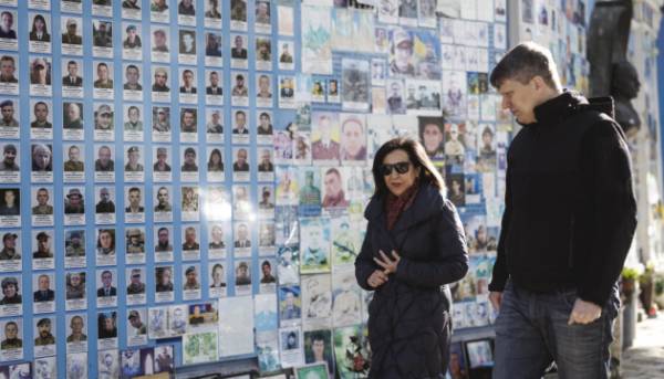 Міністерка оборони Іспанії прибула з візитом до Києва