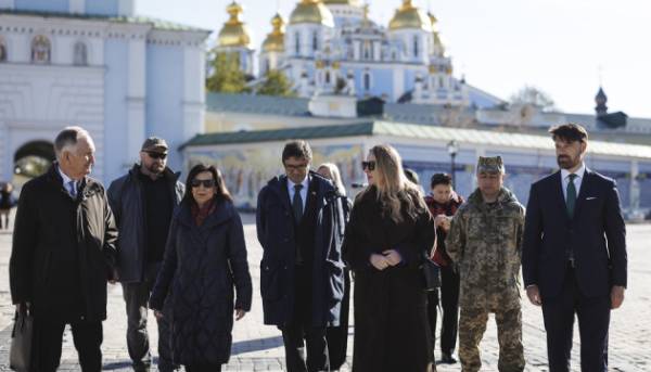 Міністерка оборони Іспанії прибула з візитом до Києва 15