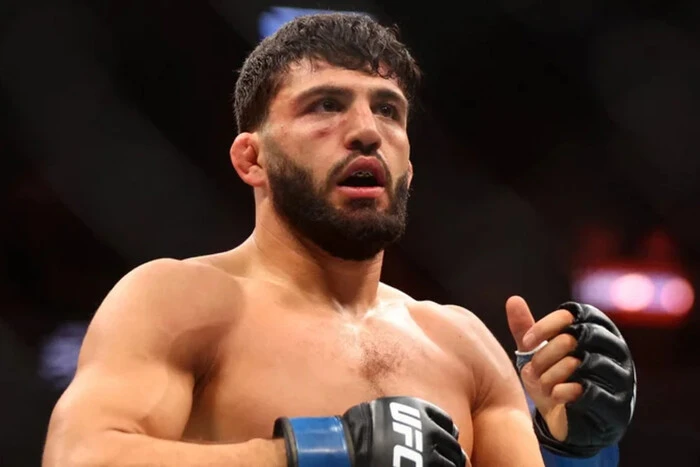 Російський спортсмен та його група були виведені з авіалайнера перед&hellip;