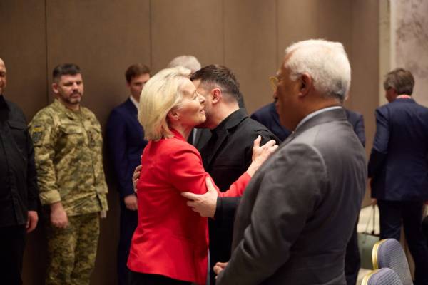 Зустріч на Кіпрі: спільна заява Зеленського, Кошти і фон дер Ляєн 8