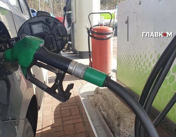 Вартість палива 28 квітня 2026 року: скільки коштують бензин, дизельне&hellip;