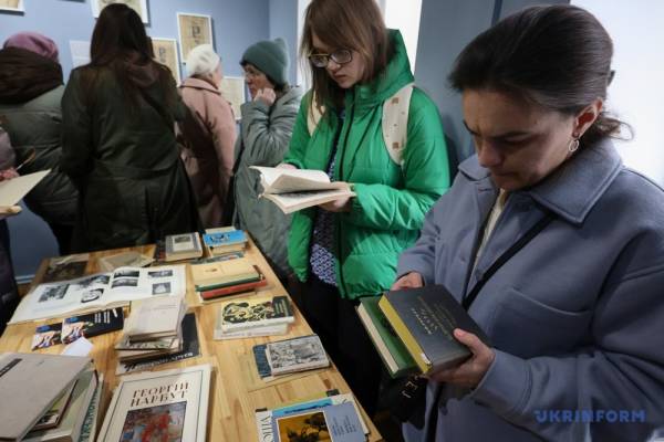 У Харкові після ремонту відкрився літмузей 11