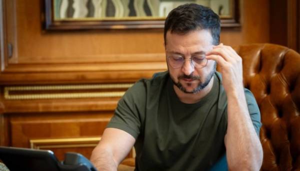 Зеленський погодив чергові «далекобійні санкції» проти Росії