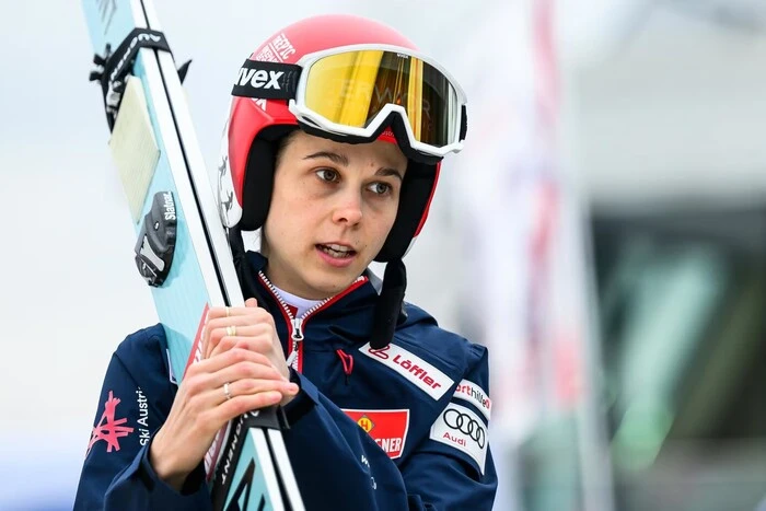 Гімнастка, яка очолювала австрійську команду зі стрибків із трампліна, припинила виступи через&hellip;