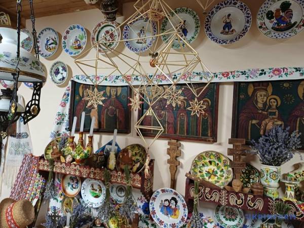 Вишиванки з давніх світлин 21