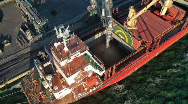 Вартість перевезення в українських портах знижується через повільну торгівлю зерном