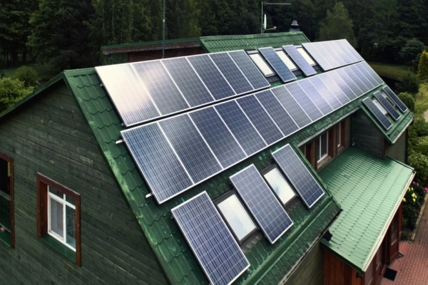 Японські вчені виявили 130% ефективність сонячних панелей