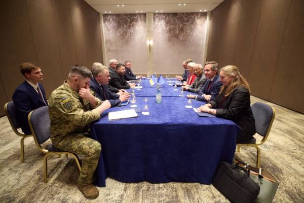 Зустріч на Кіпрі: спільна заява Зеленського, Кошти і фон дер Ляєн 9