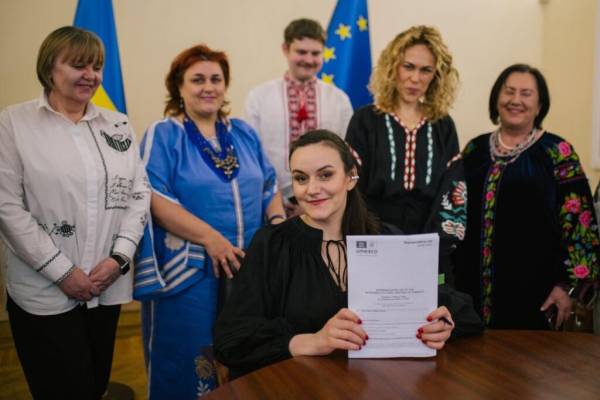 Мінкульт подав вишиванку до репрезентативного списку нематеріальної культурної спадщини людства 5