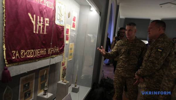 У Києві відкрили виставку до 100-річчя трагічної загибелі Симона Петлюри 14