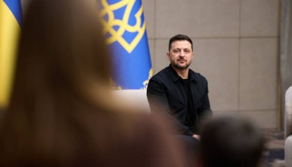 Удари РФ по Україні можна зупинити лише спільними санкціями – Зеленський