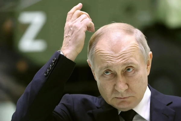 путін наказав атакувати Україну після вибухів у Старобільську