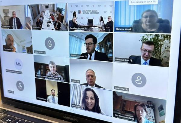 Україна та Угорщина розпочали консультації на рівні експертів - Сибіга 6